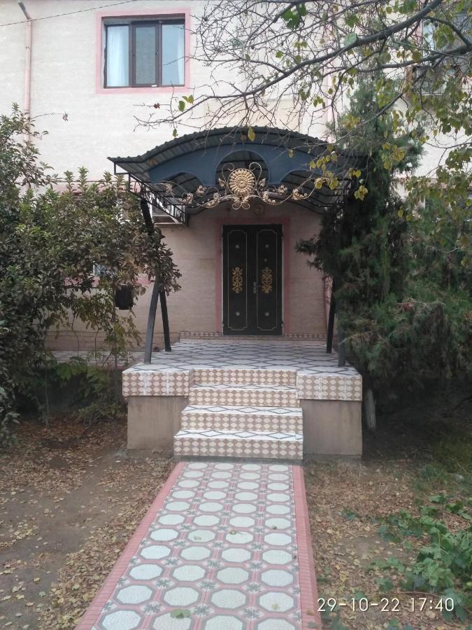 Qorowul Western House Bed & Breakfast エクステリア 写真